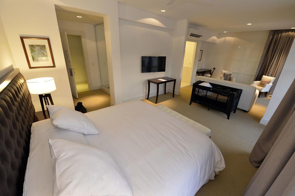 Real Hotel Lujan Exterior photo